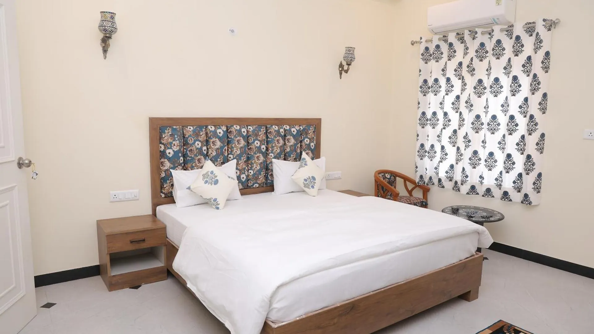 Arti'S Homestay Agra  India