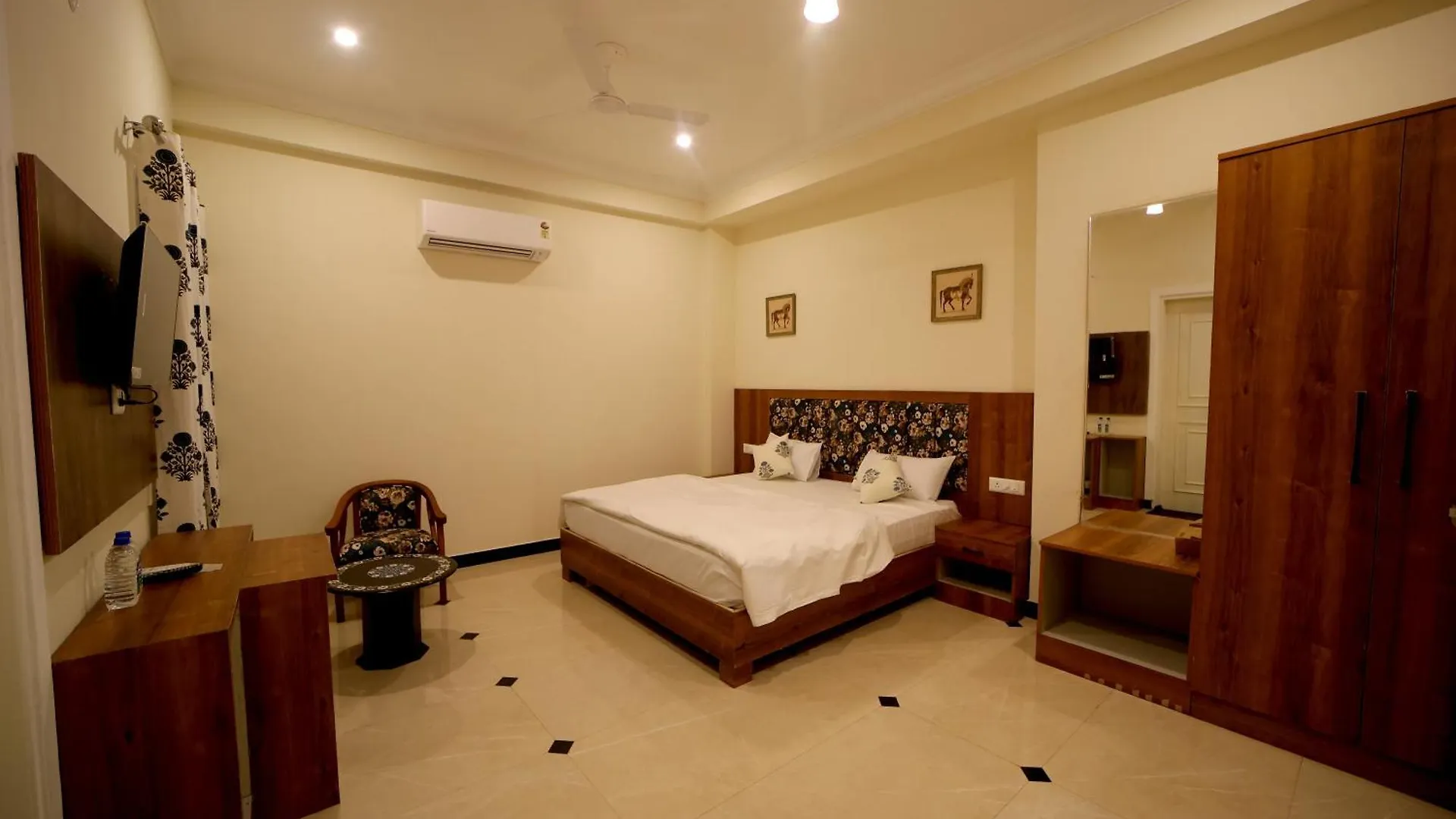 Arti'S Homestay Agra