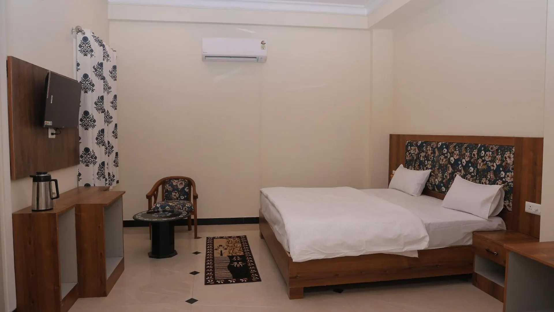 Arti'S Homestay Agra  Agra (Uttar Pradesh)