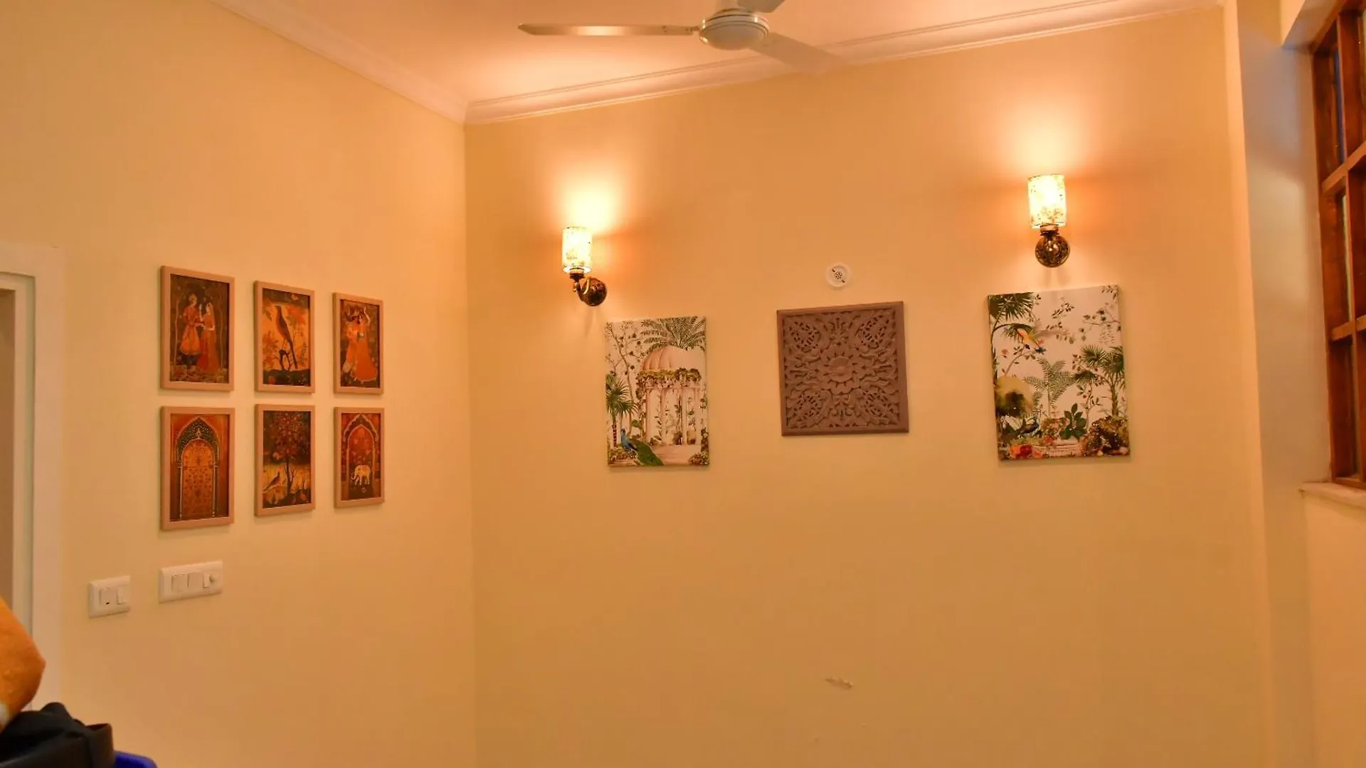 Arti'S Homestay Agra  India